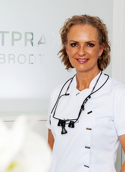 Zahnärztin und Praxisinhaberin Helena Brodt - Zahnarzt Waldkraiburg